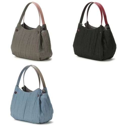 足立
くしゅくしゅプリーツトートバッグ