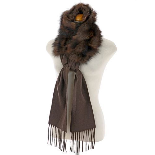 ＣＪ・Ｋｅｎｗａ　Ｉｎｔｅｒｎａｔｉｏｎａｌ
フォックスマフラー