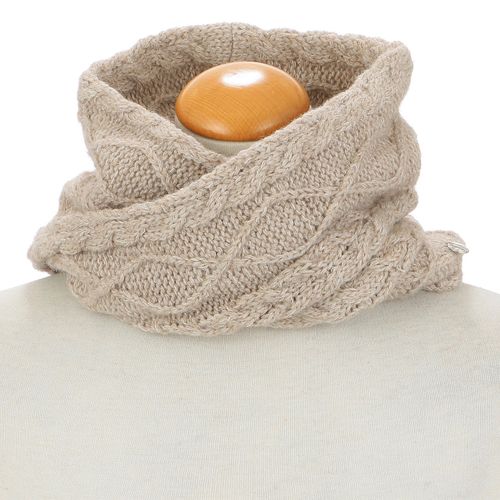 クロスプラス
ケーブル編みスヌード