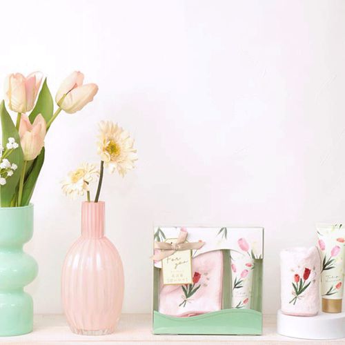 4582677683428







勝竜社
花こよみ ギフトセット