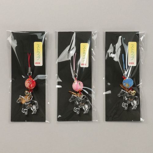 無文館
ストラップ 玉にうま