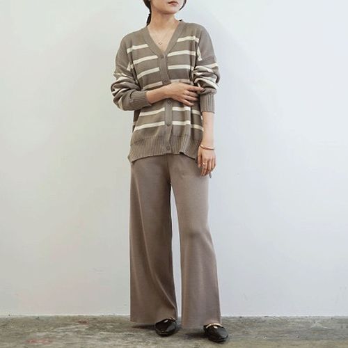 セブンデイズ
SEVEN SENSE ボーダーカーディガンとパンツのセット