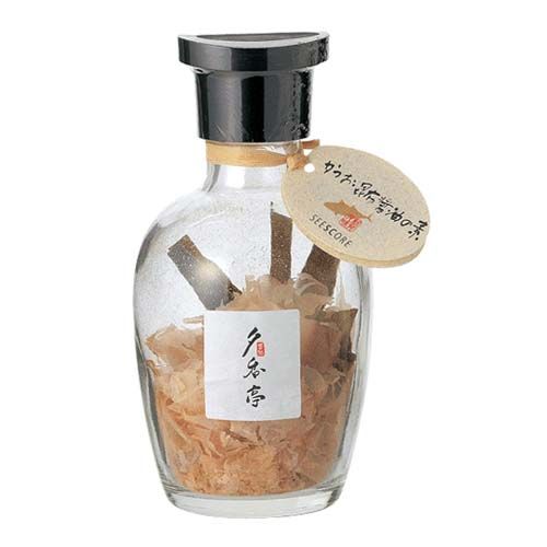 4943603037324







シーズコア
かつお・昆布醤油の素