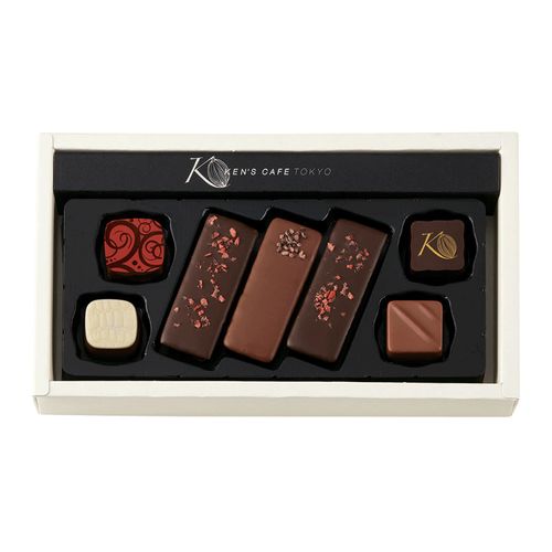 4948639111840



芥川製菓
ケンズカフェ東京 ショコラバー＆プラリネ