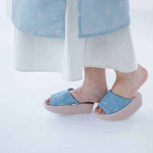 4995394476318







ビスク
ハノカ バランスストレッチスリッパ