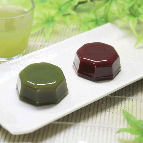 4903664101075



9ｹ



和晃
京伏見菓匠 和晃 水ようかん 9個入