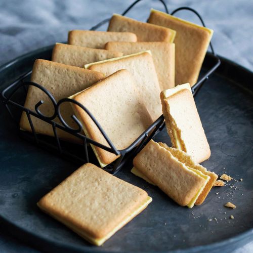 4945409060988



10ﾏｲ



風美庵
りんごとバター。チョコレートサンドクッキー10枚