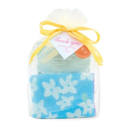 4975541621372



62137



チャーリー
ウィズフローラ フレグランスサシェ＆ハンカチセット ホワイトジャスミン