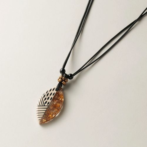 4582640636055







東京かんかん
レジンリーフモチーフネックレス