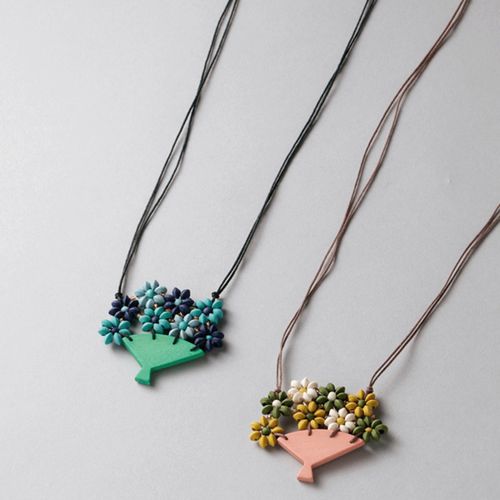 4582640640243







東京かんかん
ウッド花束ネックレス