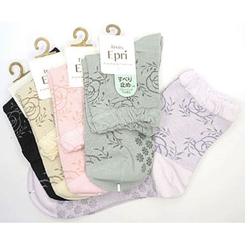 キングオリジナル
クルーソックス スパイラルライン薔薇柄 滑り止め付き