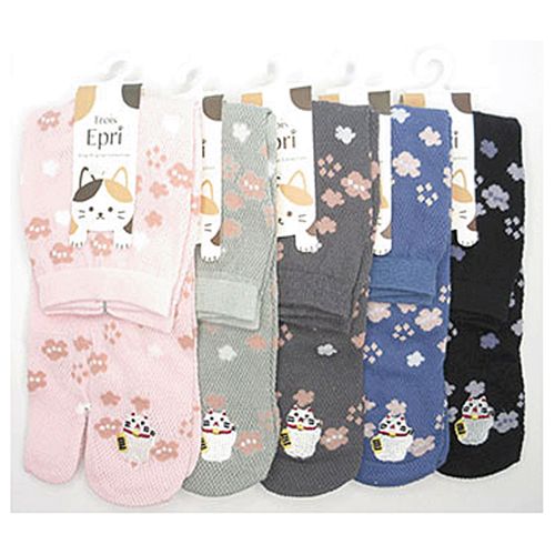 キングオリジナル
足袋 梅柄＋招き猫刺繍