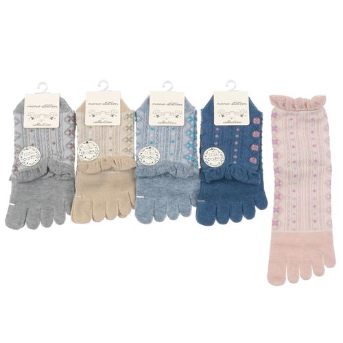 モモステーション
5本指 クルー スパイラル編み 小花柄