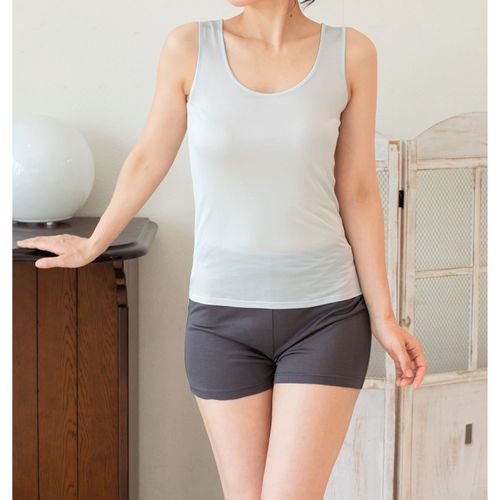 4958354056289







チャームホワイト
シルク タンクトップ