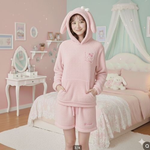 6Z6002/2P ML



美成産業
マイメロディ 毛糸パーカー＆ショートパンツセット