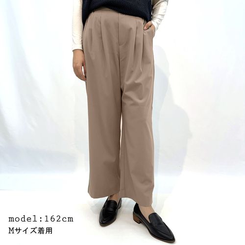 アパレルアイ
cafe tabi 2タックワイドストレートパンツ