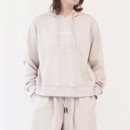 Ａｓｈｌｅｙ＆Ｂｒｏｓ
33℃ ラメコード箔パーカー