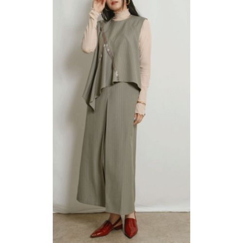 光世
Palm Riche アシメトリーピンストライプジャンスカ