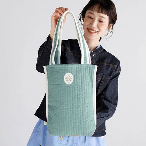 4582603514208







ノースオブジェクト東京
Keittoワッペンキルト配色トートバッグ