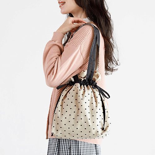 4582603514239







ノースオブジェクト東京
Keittoチュール切替巾着バッグ