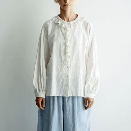 大磯産業
ista－ire 綿麻サンドウォッシュ フリルカラーブラウス