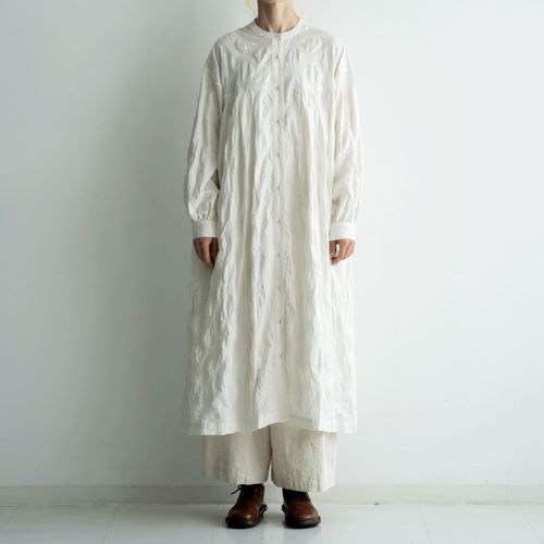 大磯産業
ista－ire 塩縮ドット タックワンピース