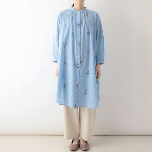 4582640631579







東京かんかん
東京かんかん お花とトンボ刺繍コットンシャツワンピース