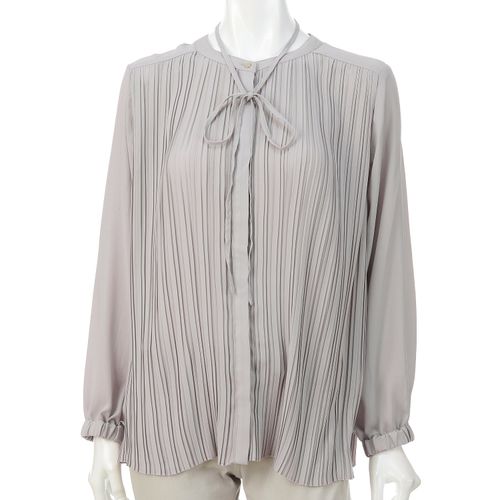 外与
ジョーゼット前後2WAYプリーツブラウス