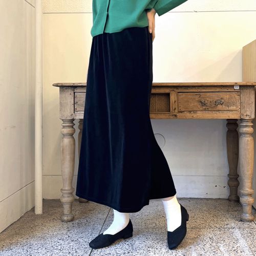 チャーミング
ベロアデザインスカート