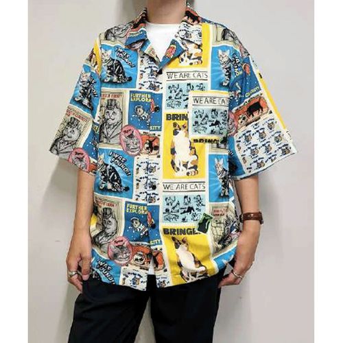 三高
CORISCO Animal Village 猫総柄半袖オープンシャツ