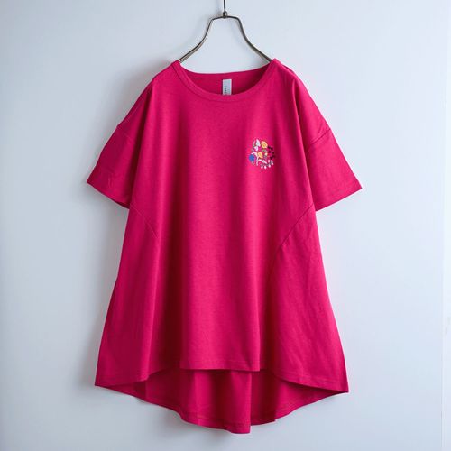 ドライブ
Emago 花刺繍フレアTシャツ