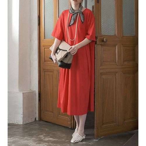 あむう
akane バイヤスタックカットワンピース