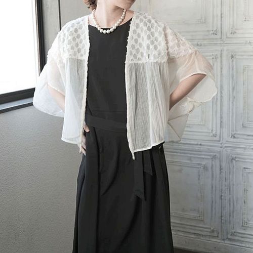 あむう
akane カットジャカードボレロ