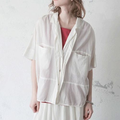 あむう
akane 配色オーバーブラウス