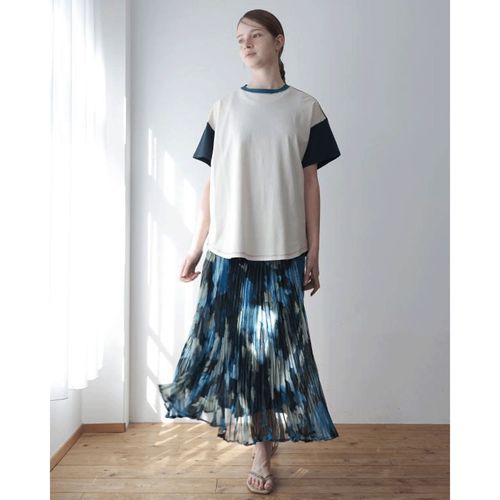 あむう
akane スティン柄シフォンスカート