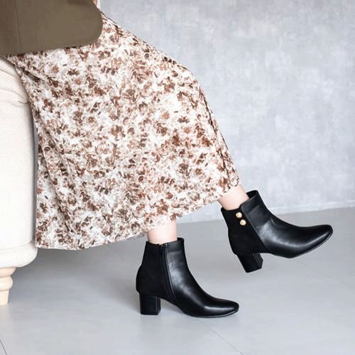 ジェリービーンズグループ
JELLY BEANS ダブルボタンコンビショートブーツ