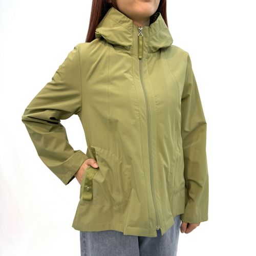 藤江商事
ナイロンストレッチジャケット