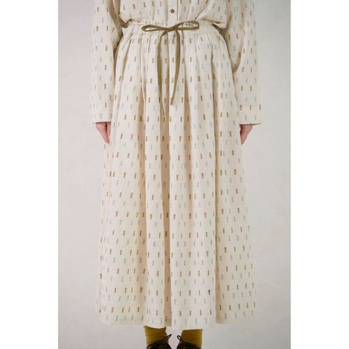 4571688586804







デュウ
le ciel ダンガリーマルトシカク刺繍スカート