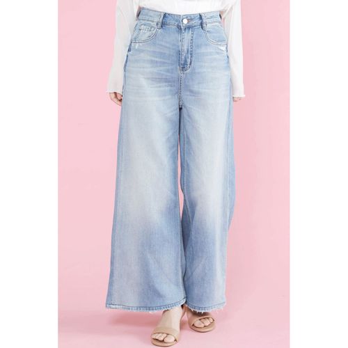 ピースフルベーシス
trois ワイドストレートデニムパンツ