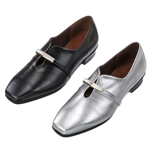 キタ
FIZZREEN カジュアルパンプス