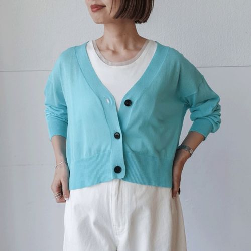 ブルーベル
QTUME シアーニットクロップドカーデ