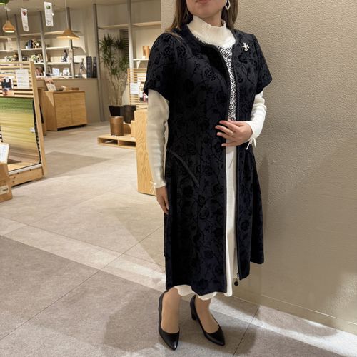 ジェイシーインターナショナル
Super Beauty フロッキープリント 半袖ワンピース