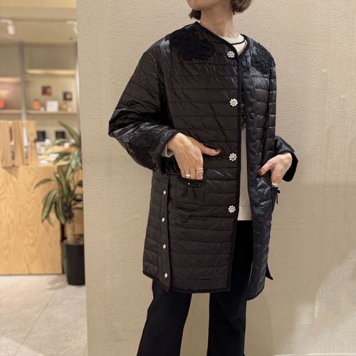 ジェイシーインターナショナル
Super Beauty レースデザイン ライトダウンジャケット