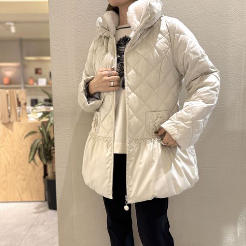 ジェイシーインターナショナル
Super Beauty ファー襟ダウンコート