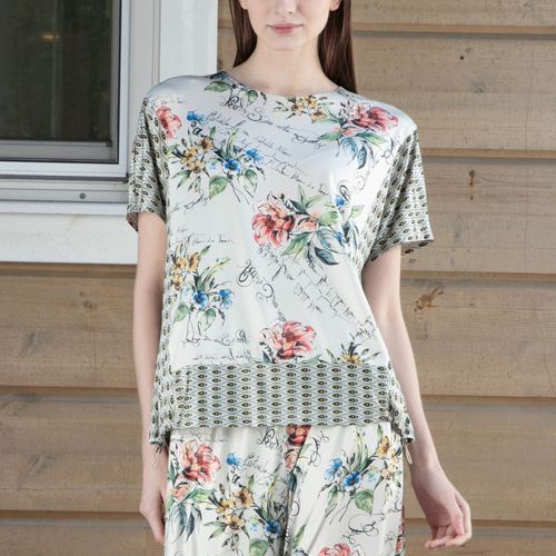 ジェイシーインターナショナル
Super Beauty 花プリント×幾何柄切替Tシャツ