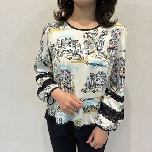 ジェイシーインターナショナル
Super Beauty 街並み風景プリントパフスリーブカットソー