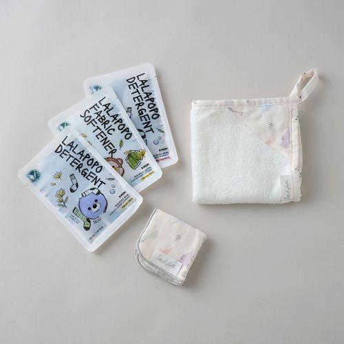 4580070187475



K55-09112



キララ
ベビーケアセット ダイナソー