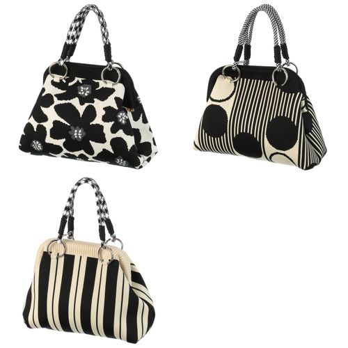 サード　コレクション
がま口タイプニットバッグ