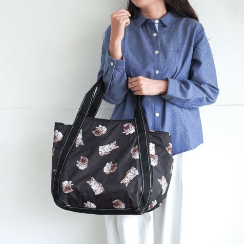 東邦撚糸
保冷ドット猫柄バッグ バル－ン大