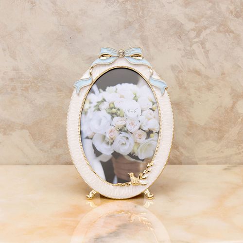 4538280122359



PF2535-4



秋月貿易
マリアージュ プチフォトフレーム（ブルーリボン オーバル）